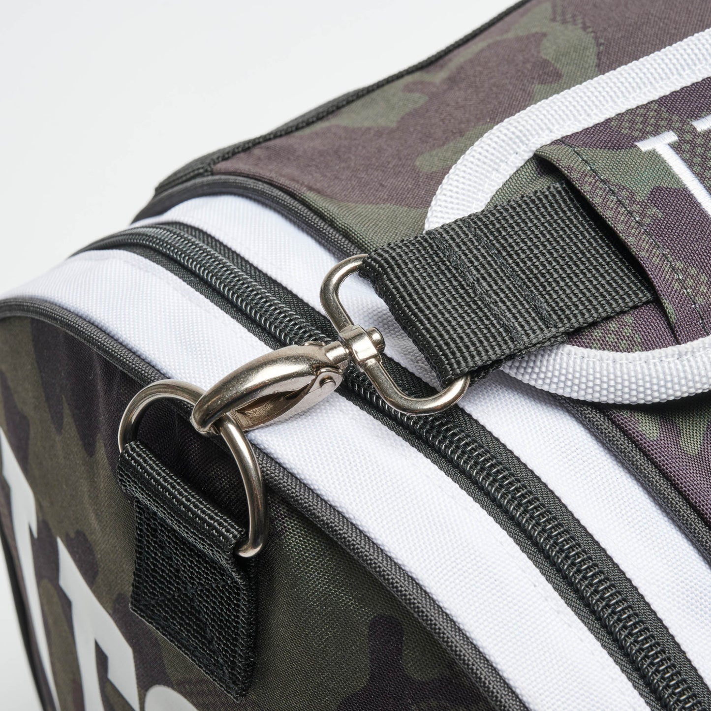 LEONE Sporttasche "MIMETIC" Sporting Bag - Grün