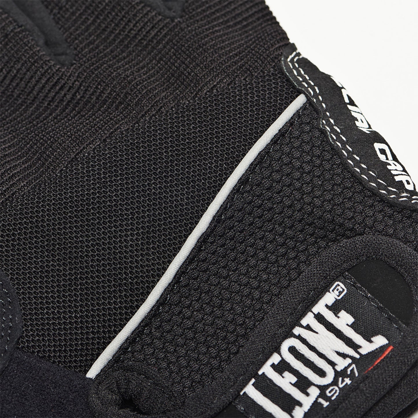 LEONE Fitnesshandschuhe GYM AB712 - Schwarz