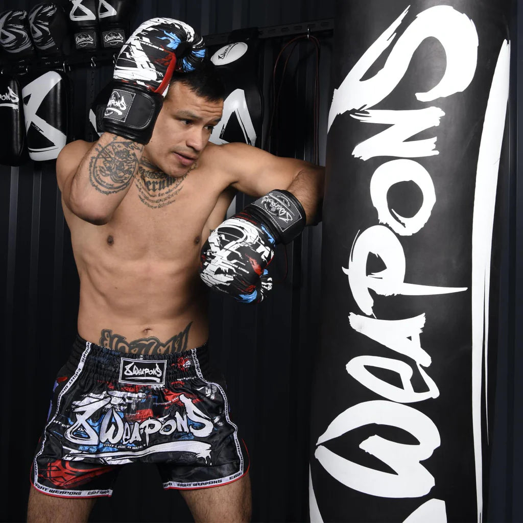 8 WEAPONS Muay Thai Shorts, Cut like a Blade 2.0 - FIGHTWEAR