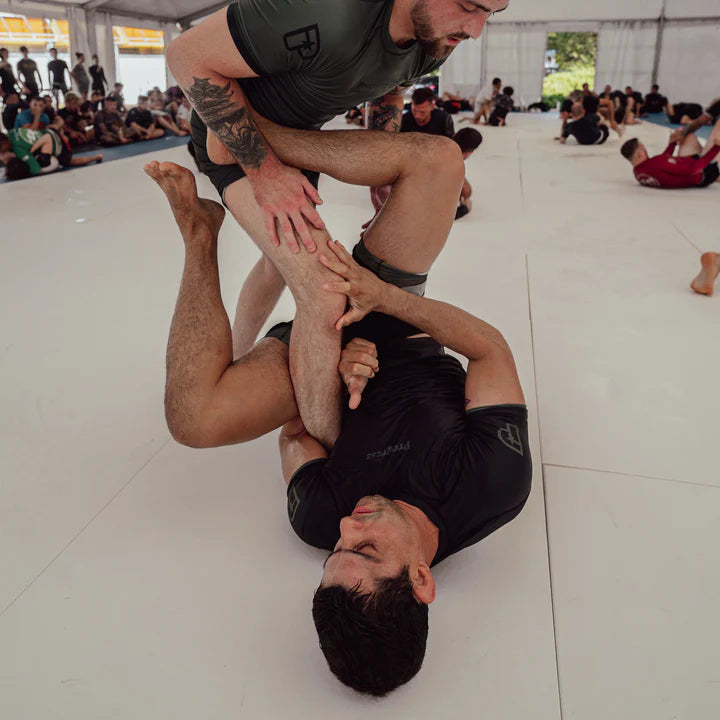 Rashguard Progress Academy+ - Noir