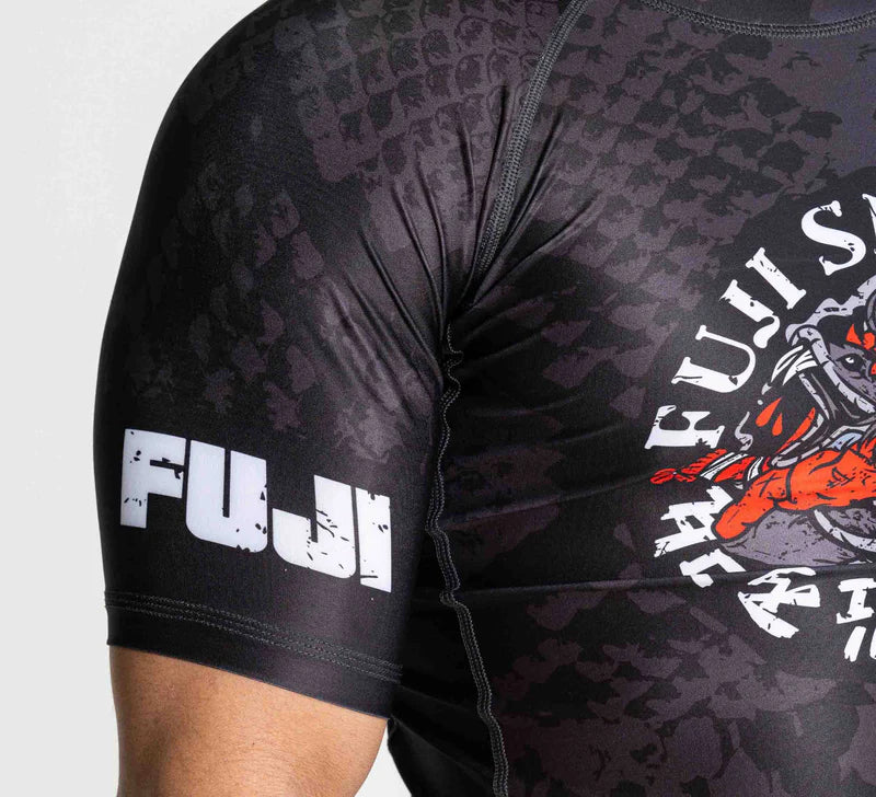 Rashguard à manches courtes FUJI Oni vs. Anaconda - Noir