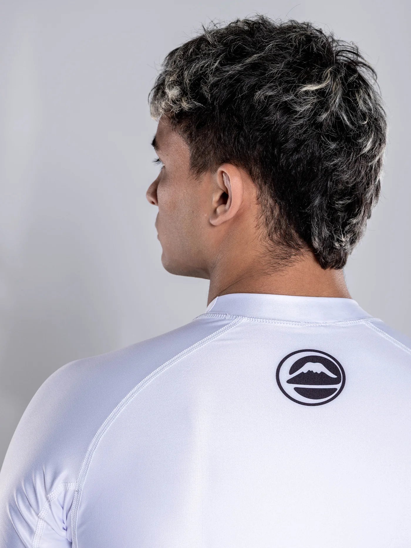 FUJI Baseline 2.0 Short Sleeve Rashguard - Weiss - FIGHTWEAR
