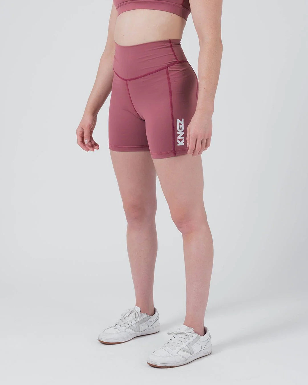 Pantaloncini da allenamento Kingz Kore da donna - rossi