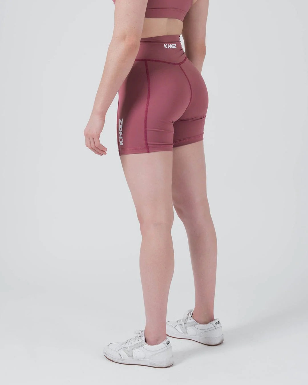 Pantaloncini da allenamento Kingz Kore da donna - rossi