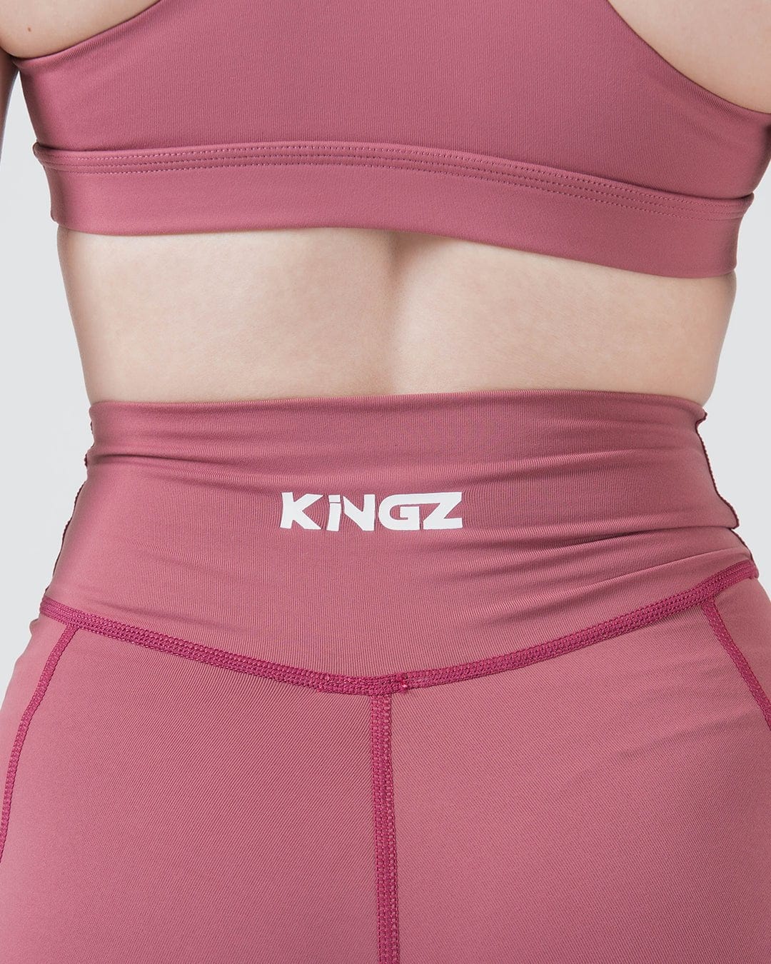 Pantaloncini da allenamento Kingz Kore da donna - rossi