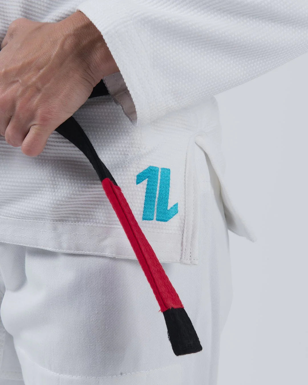 Kingz The ONE Womens Jiu Jitsu Gi - Weiss/Himmelblau - FIGHTWEAR