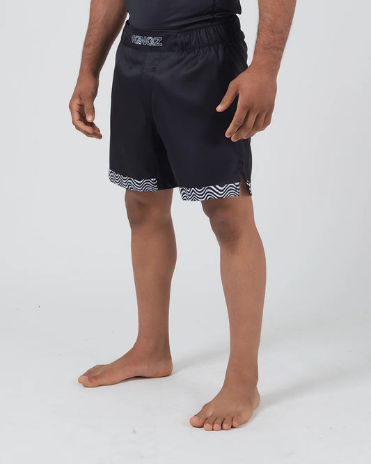 Kingz Flow Performance Series Shorts - Schwarz