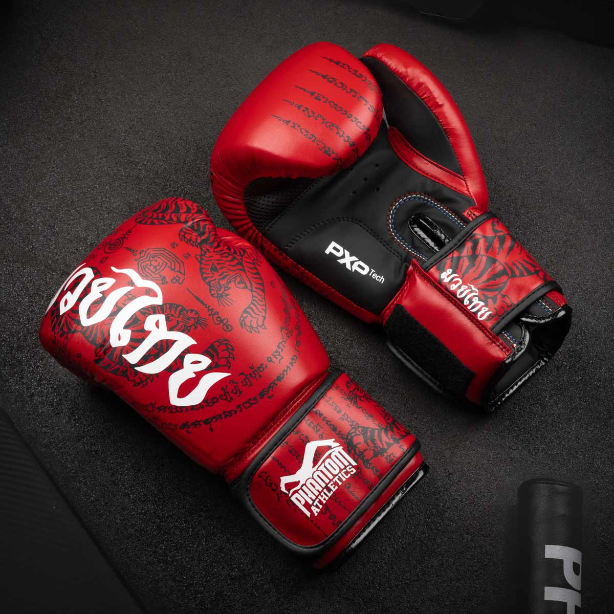 Phantom Athletics Boxhandschuhe Muay Thai - Rot