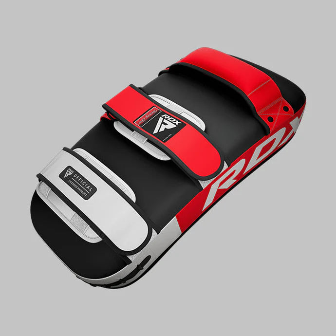 RDX T1 Coussin d'avant-bras incurvé 1 pièce - Rouge