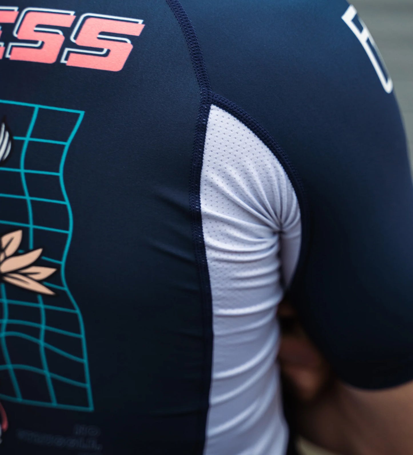 Progrès inconnu Koi Rashguard