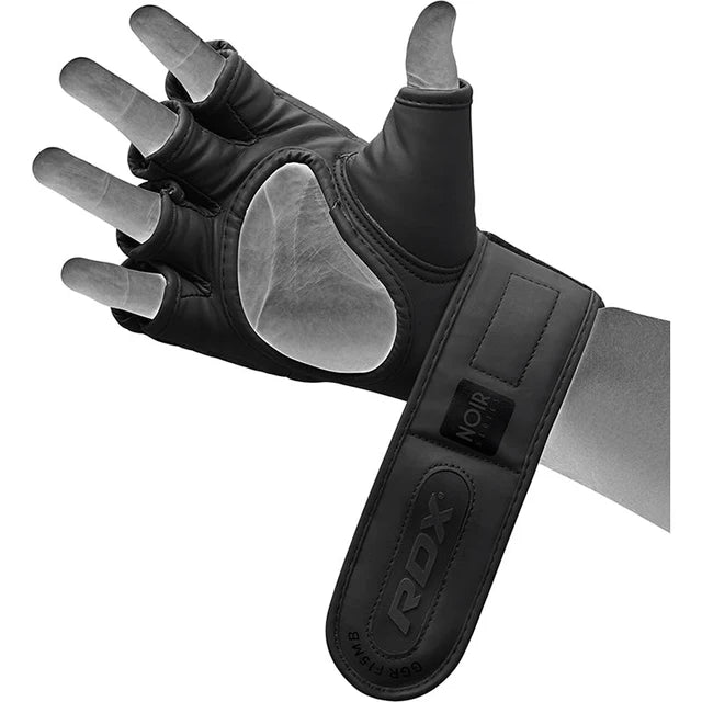 RDX F15 Noir MMA Trainingshandschuhe - Schwarz