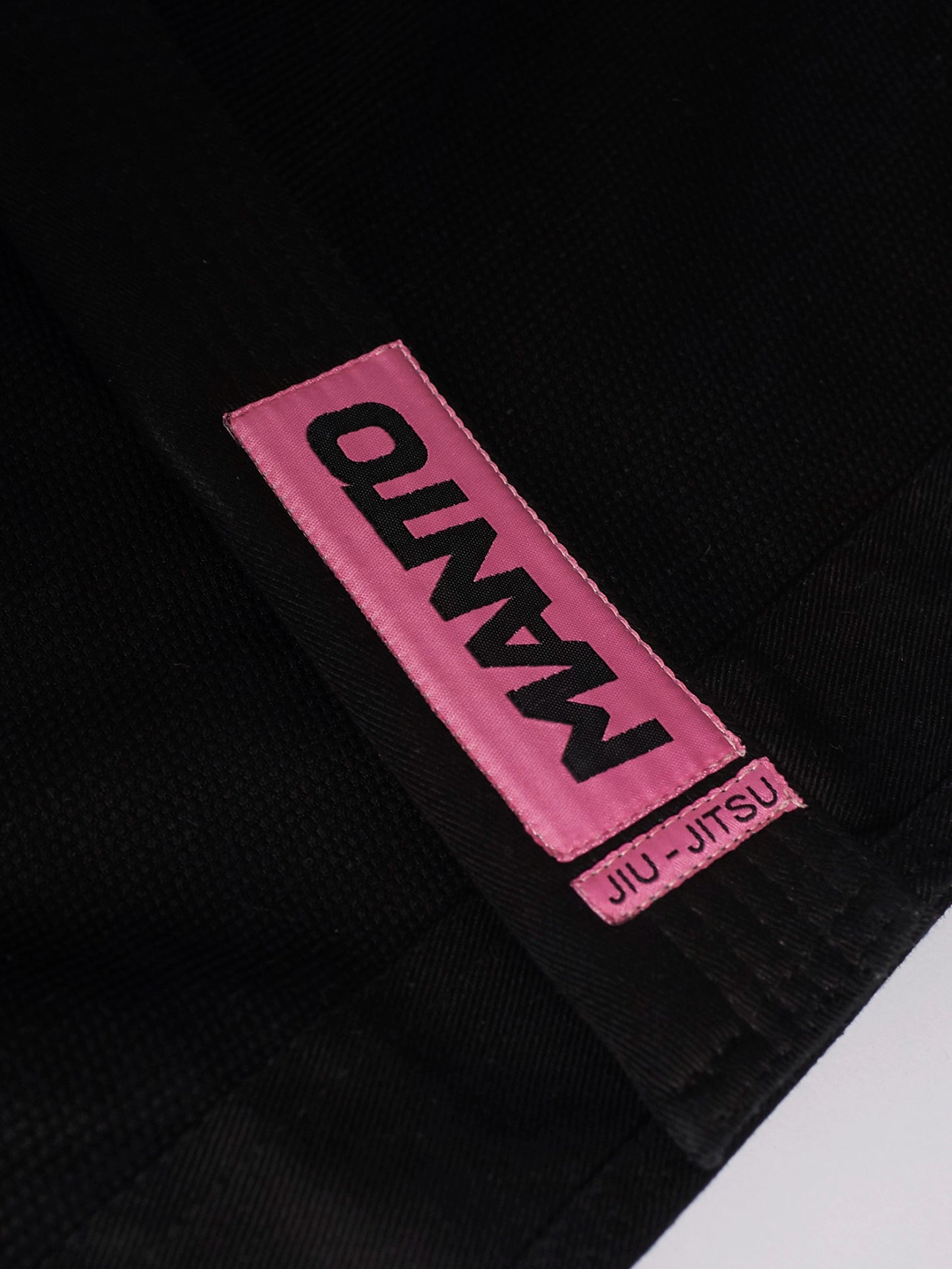 MANTO "RISE 2.0" BJJ GI - Schwarz-Rosa