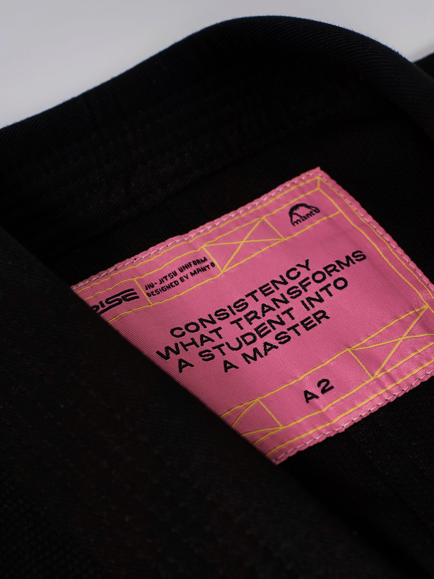 MANTO "RISE 2.0" BJJ GI - Schwarz-Rosa