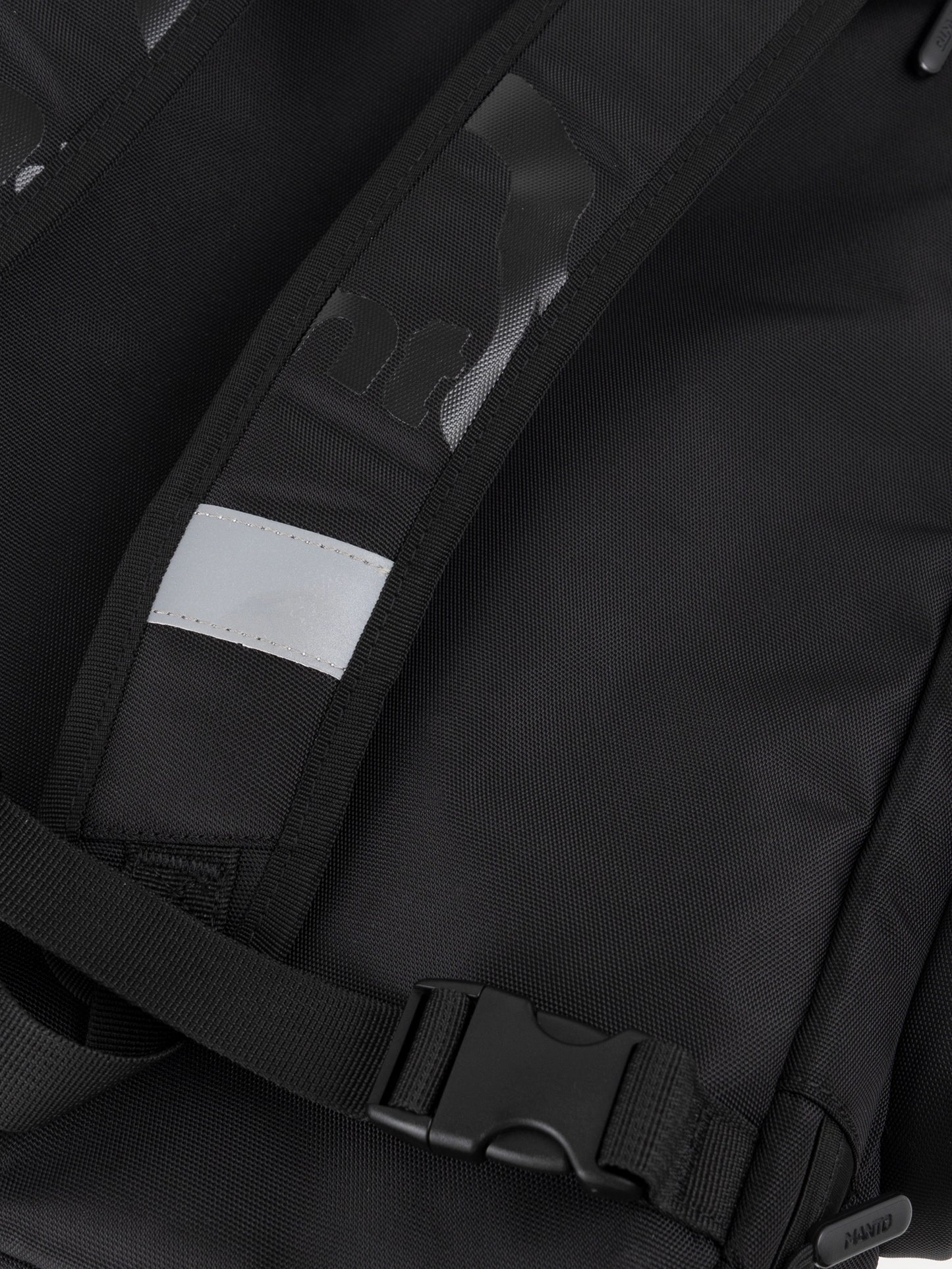 Sac à dos convertible MANTO XL SOCIETY blackout
