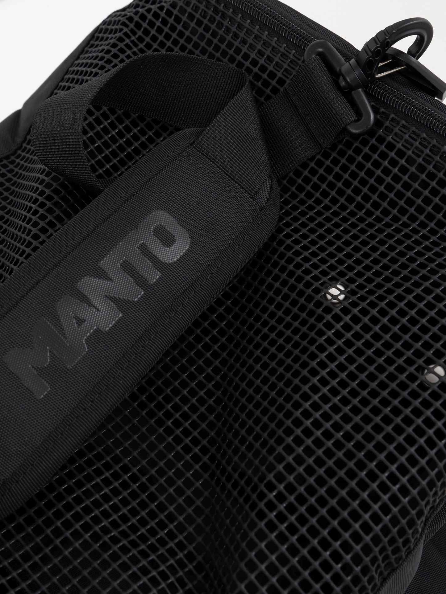 Sac à dos convertible MANTO XL SOCIETY blackout