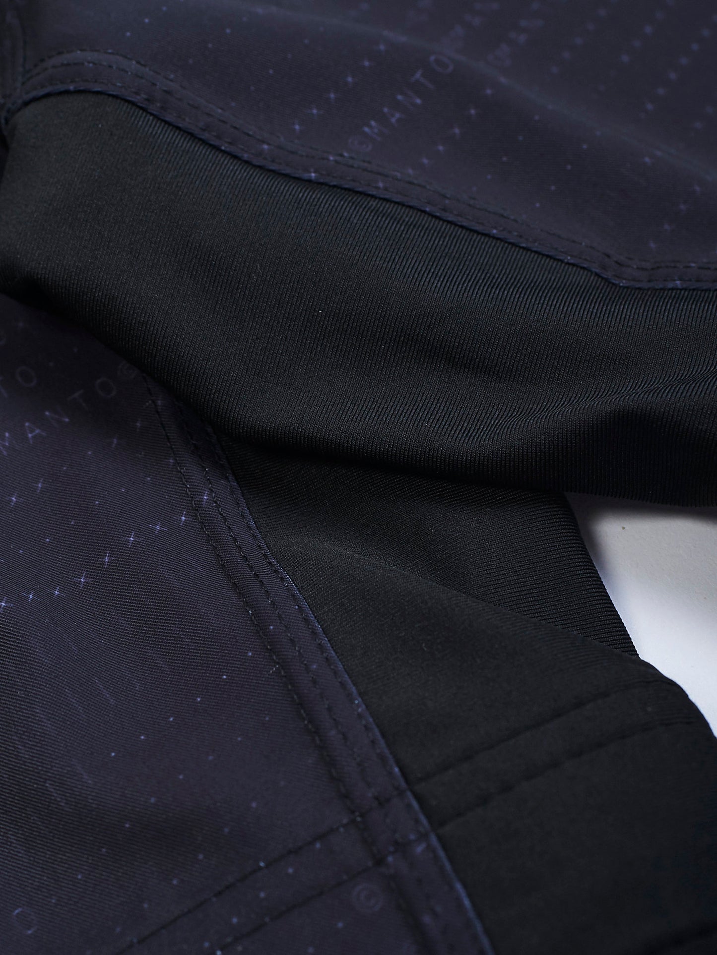 Short de combat MANTO SURCHARGE