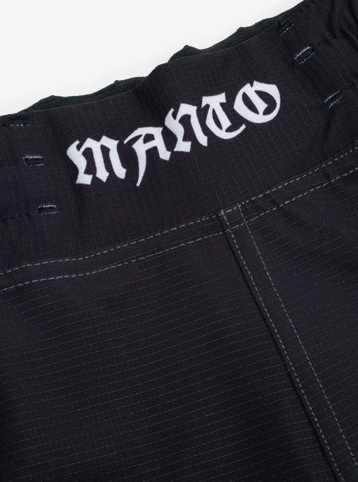 MANTO fight shorts REDZA PEACE
