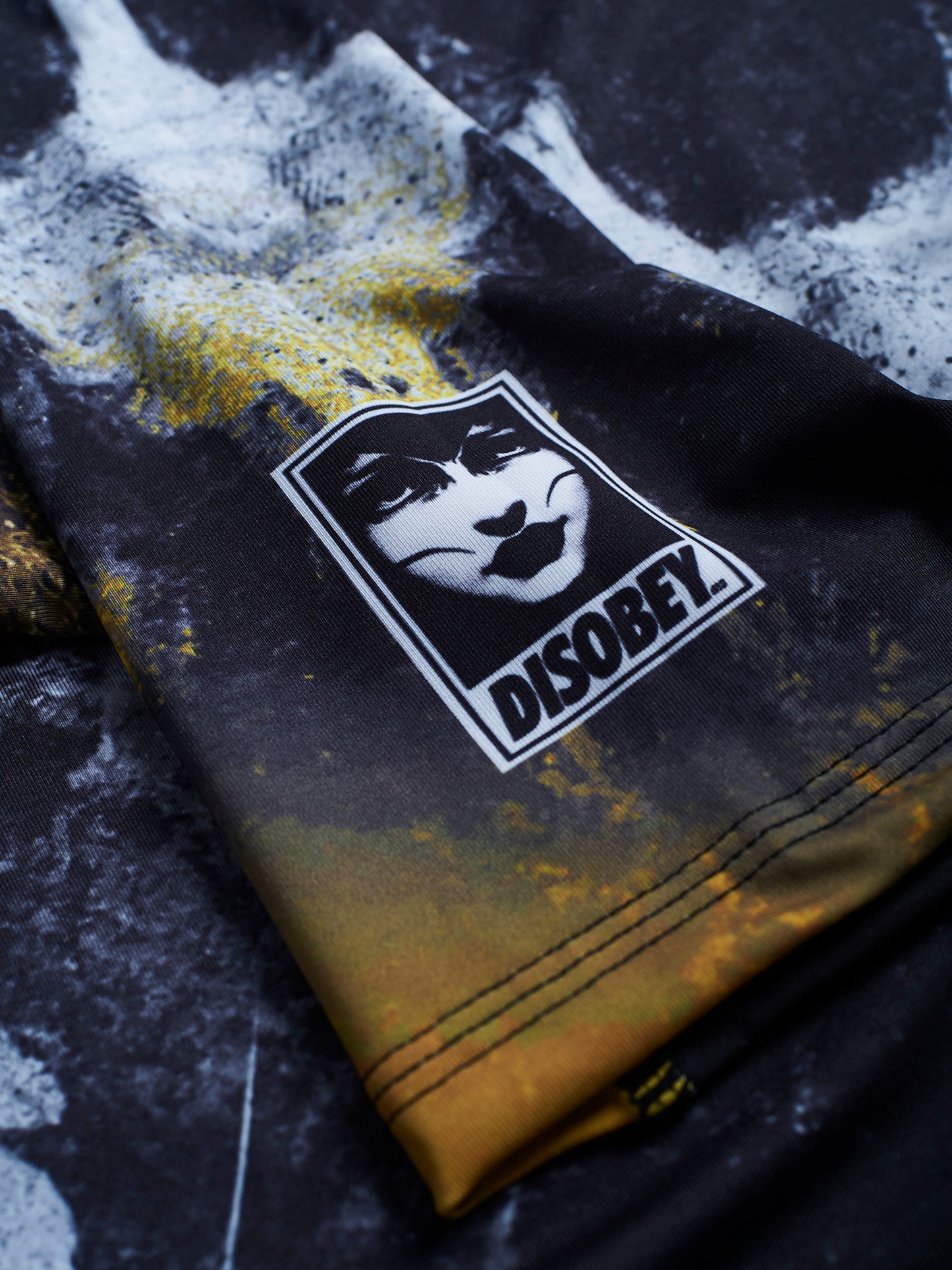 Rashguard MANTO DÉSOÉBÉ
