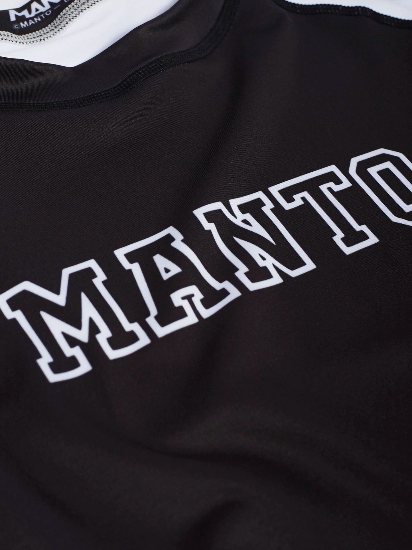 Rashguard MANTO MIKO