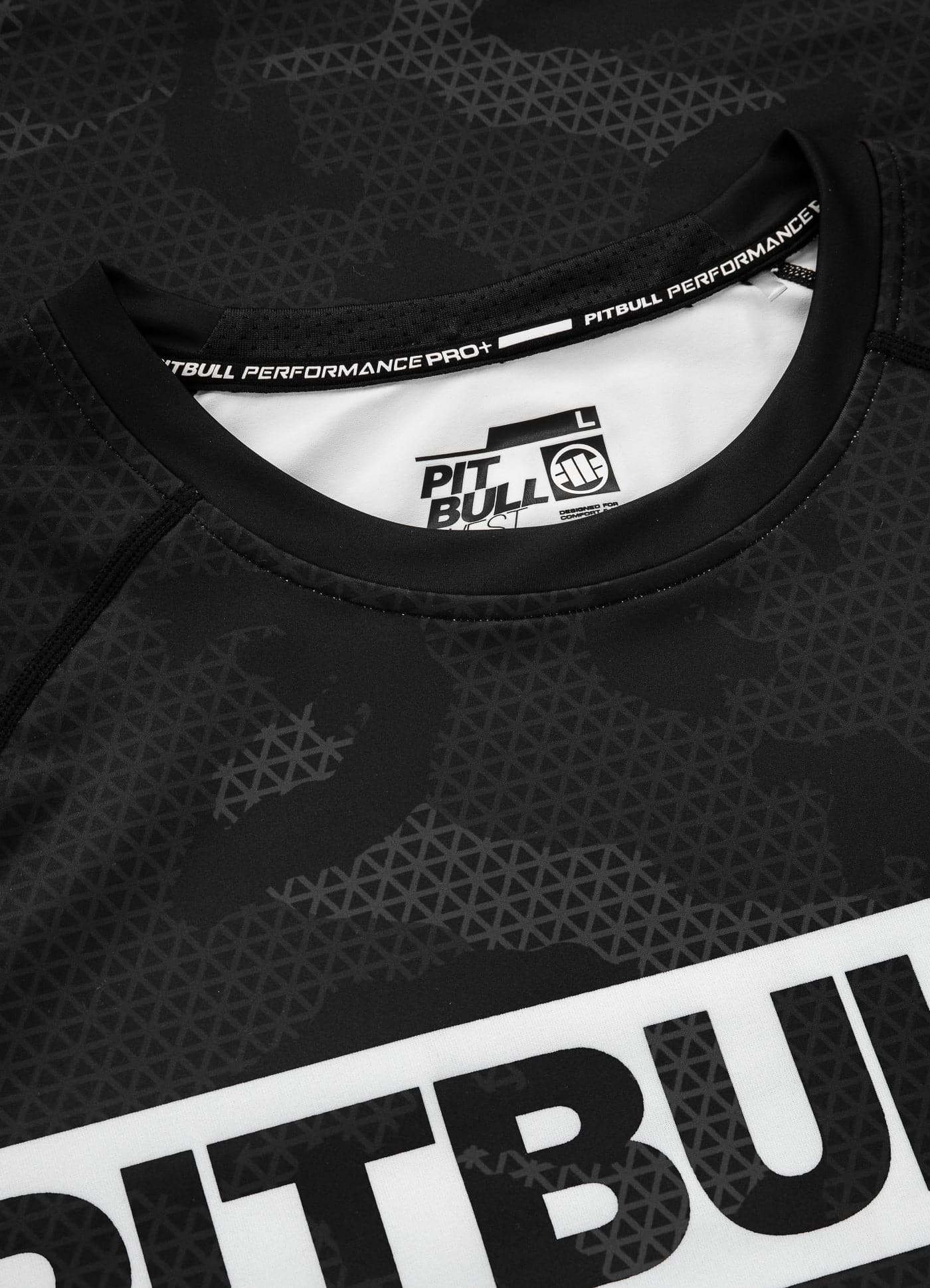 PITBULL NET CAMO HILLTOP 2 All Black Camo Rash Guard