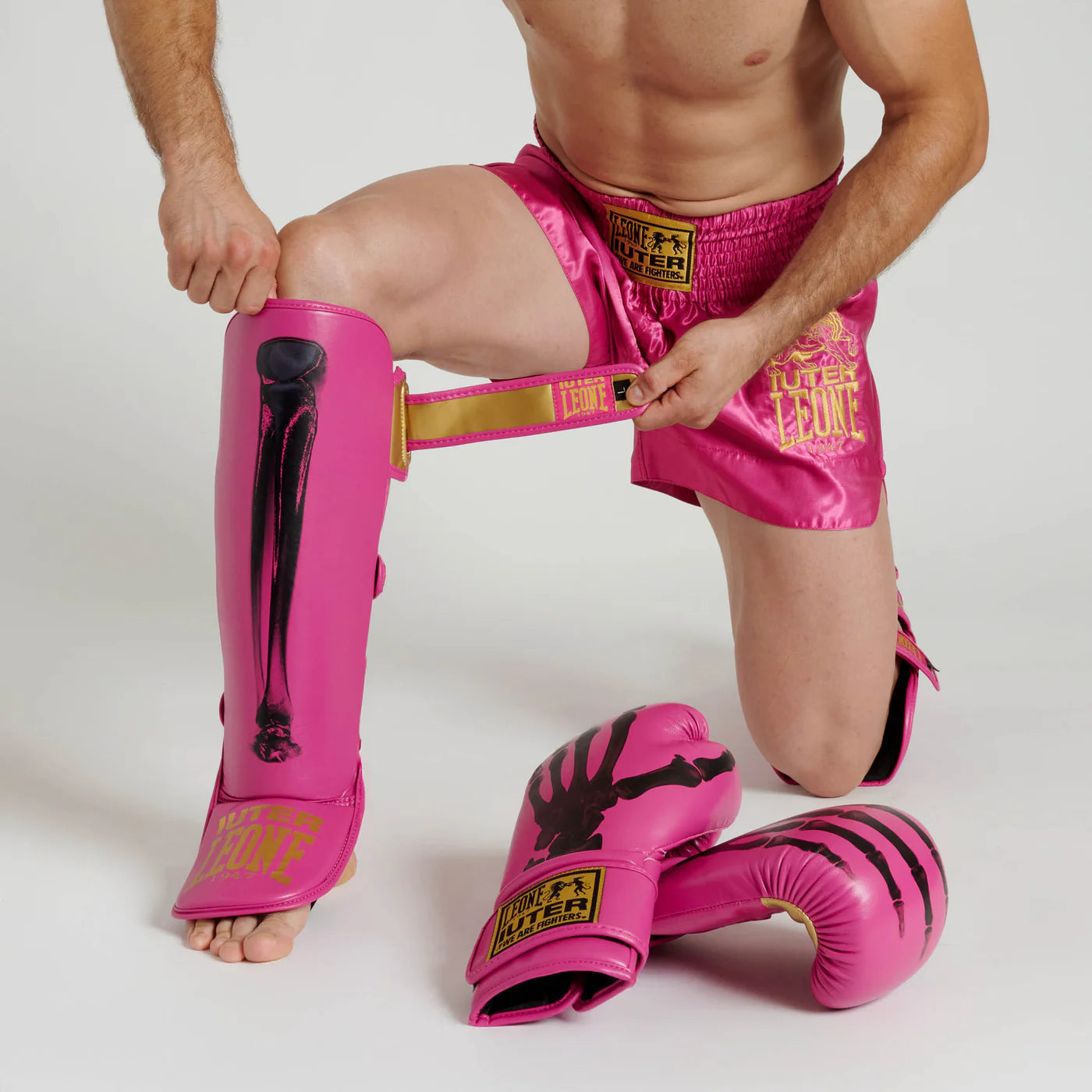 Leone x Iuter Combat Shorts - Pink - FIGHTWEAR