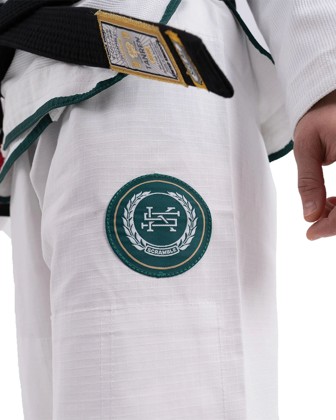 Scramble BJJ Gi Athlite V6 Female Cut - Weiss