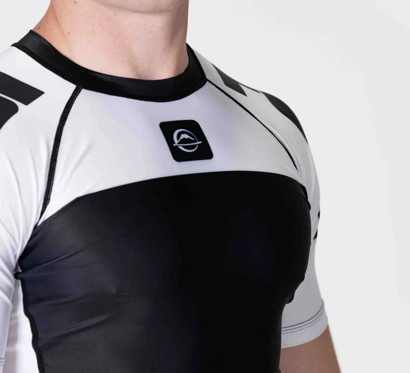 FUJI Competition Ranked Rashguard - Weiss