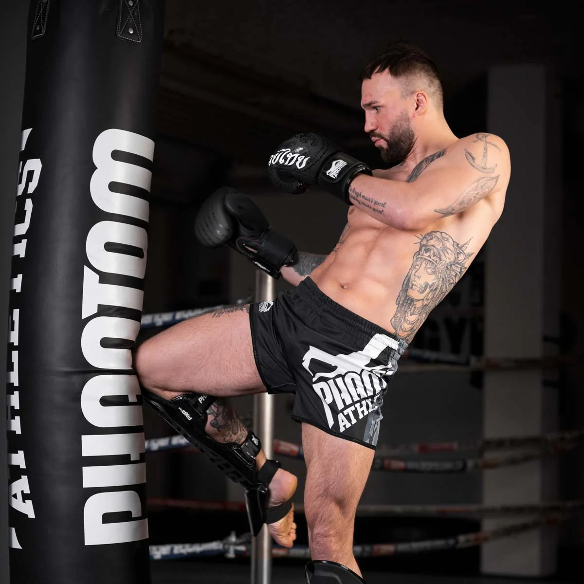 Phantom Athletics Boxhandschuhe Muay Thai - Schwarz