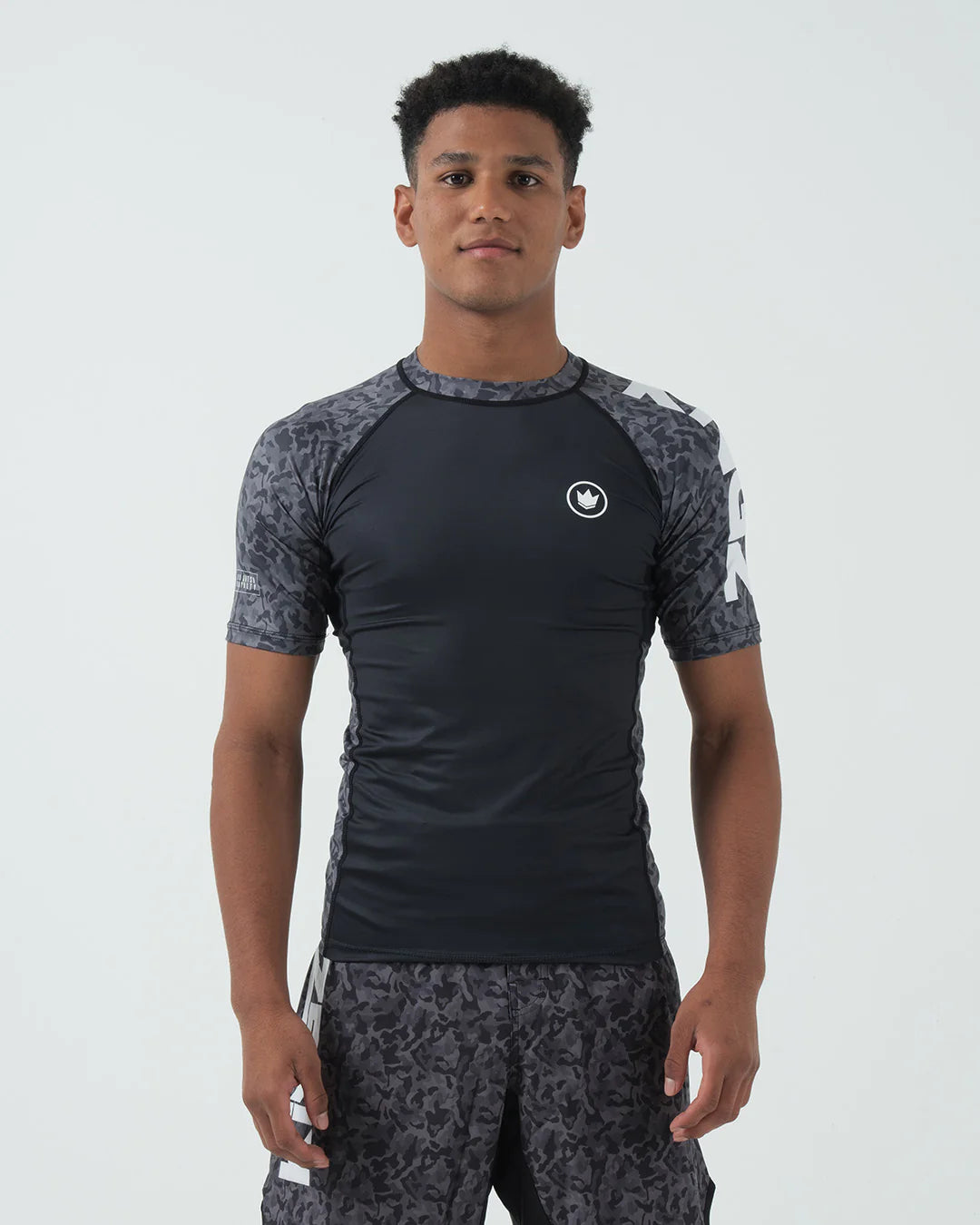 Kingz Night Camo S/S Rashguard - FIGHTWEAR