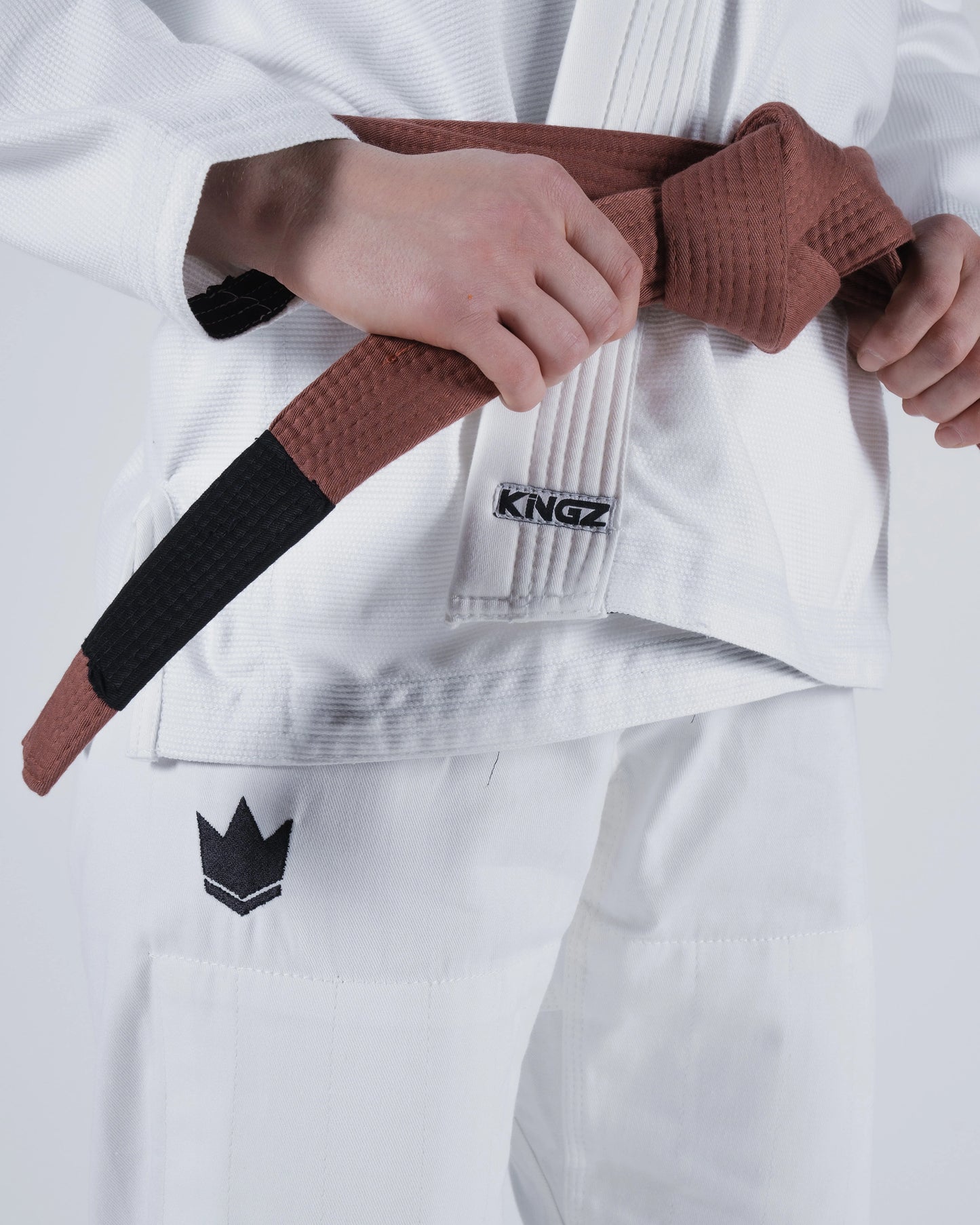 KINGZ Kore V2 Women's Jiu Jitsu Gi - Weiss - FIGHTWEAR