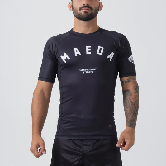 Maeda Tori S/S Rash Guard - Schwarz