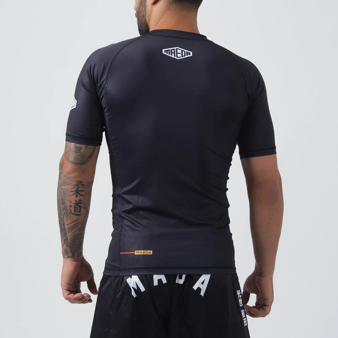 Maeda Tori S/S Rash Guard - Schwarz