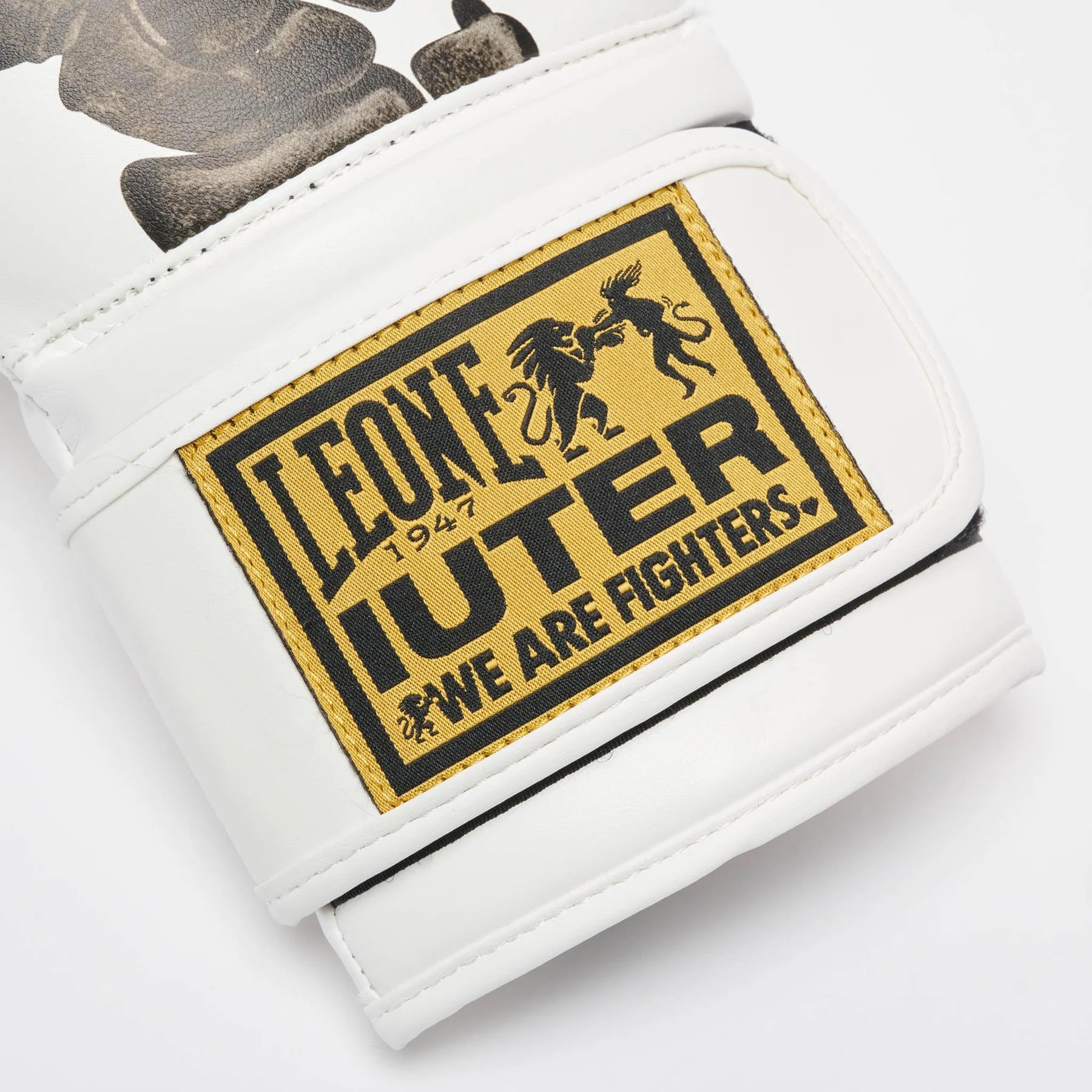 LEONE x IUTER Boxhandschuhe - Weiss - FIGHTWEAR