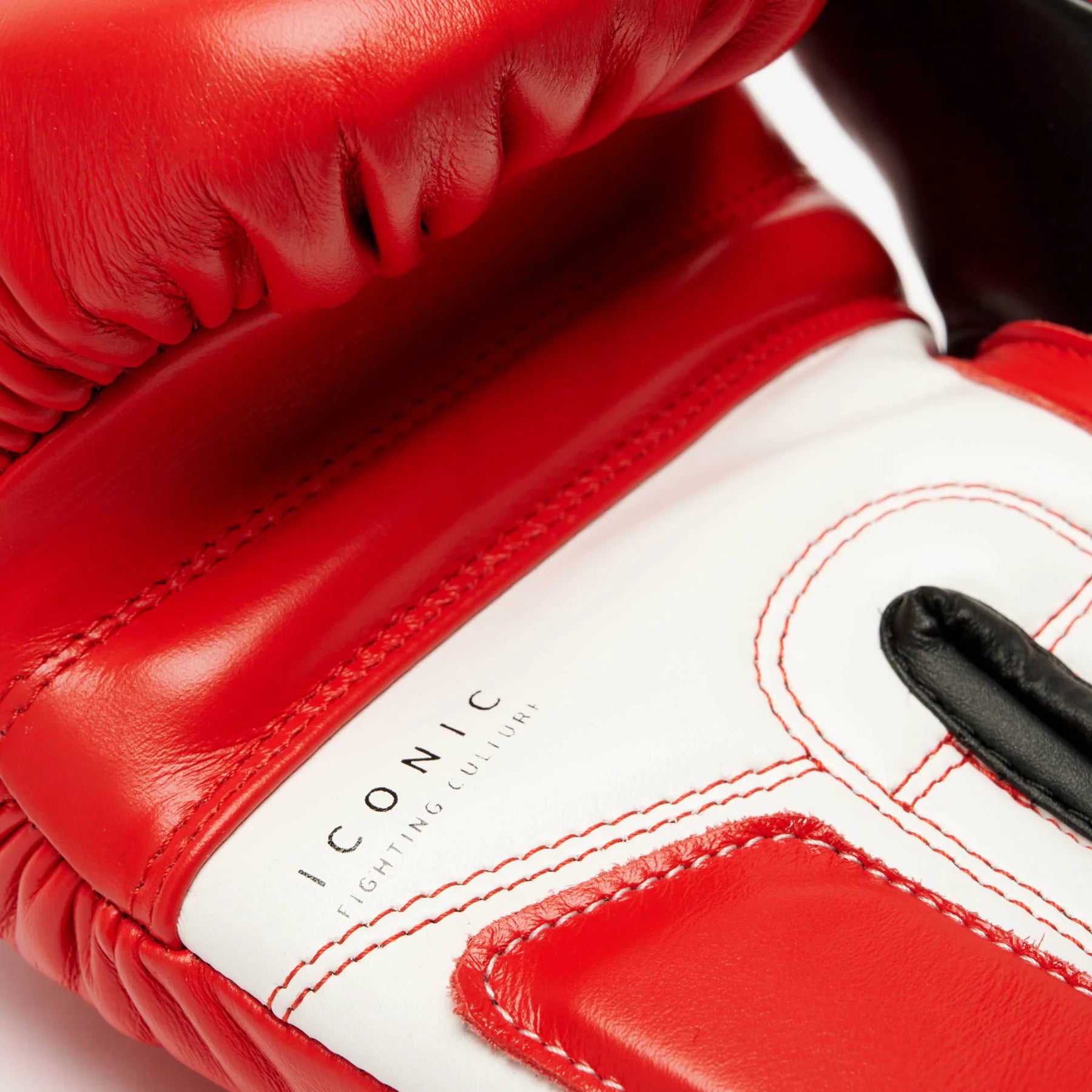LEONE Boxhandschuhe Iconic - Rot - FIGHTWEAR