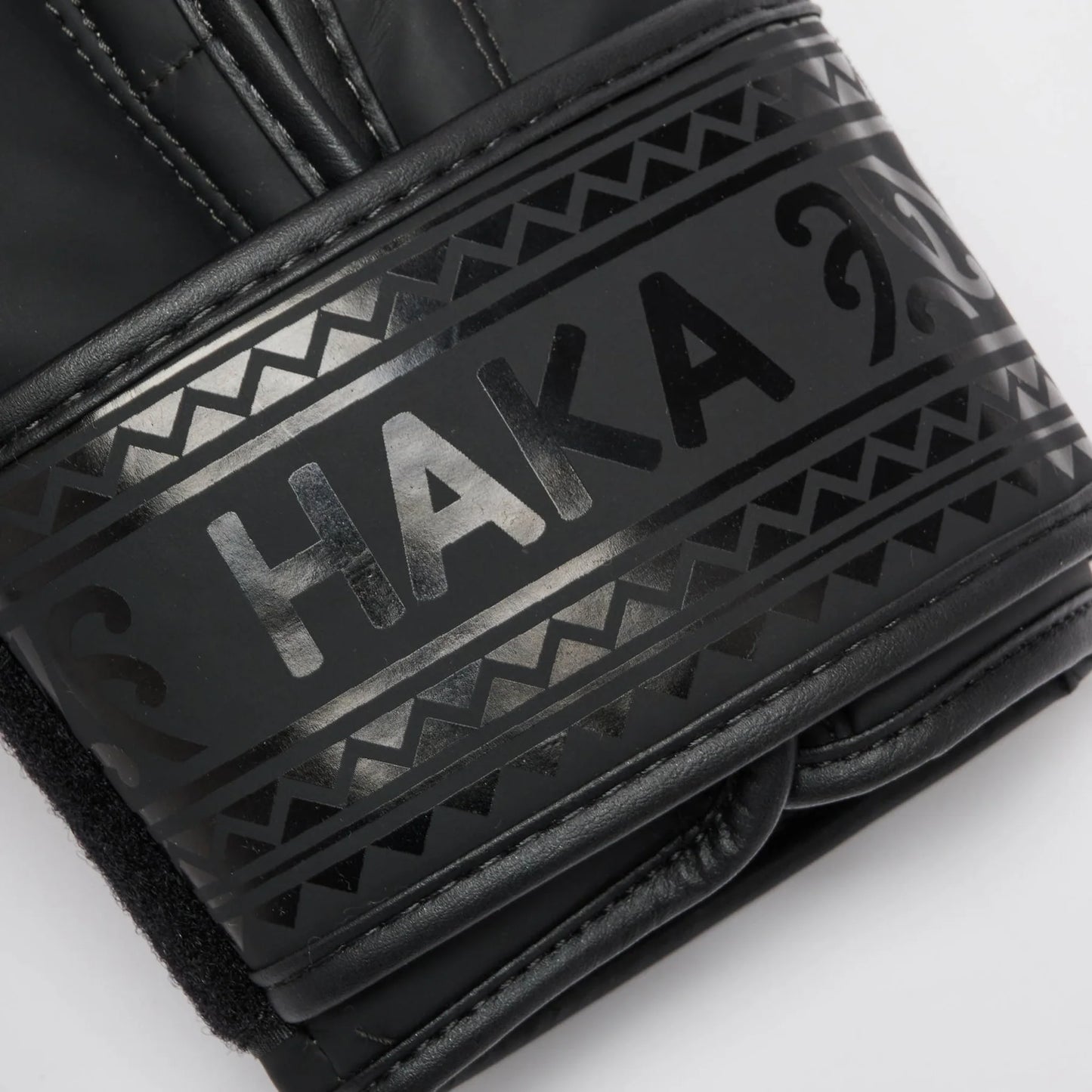 LEONE HAKA Boxhandschuhe - Schwarz - FIGHTWEAR