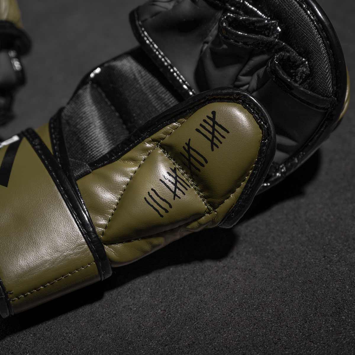 Phantom Athletics MMA Sparring Handschuhe Fight Squad - Army