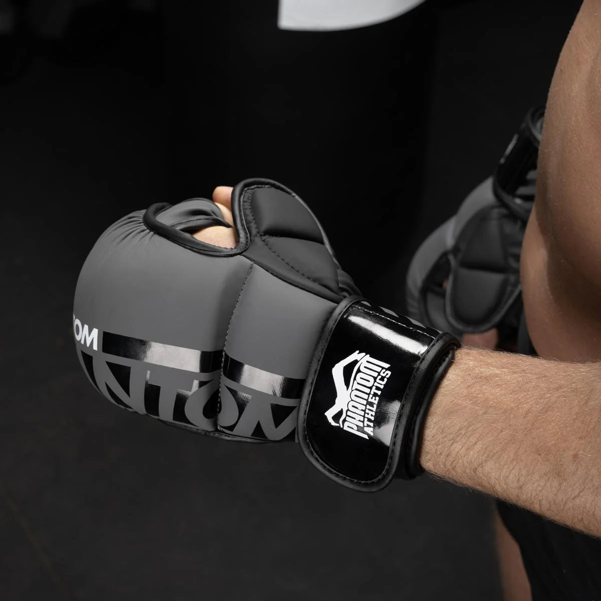Phantom Athletics MMA Sparring Handschuhe APEX - Grau