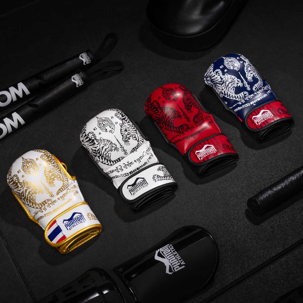 Phantom Athletics Sparring Handschuhe Muay Thai - Rot