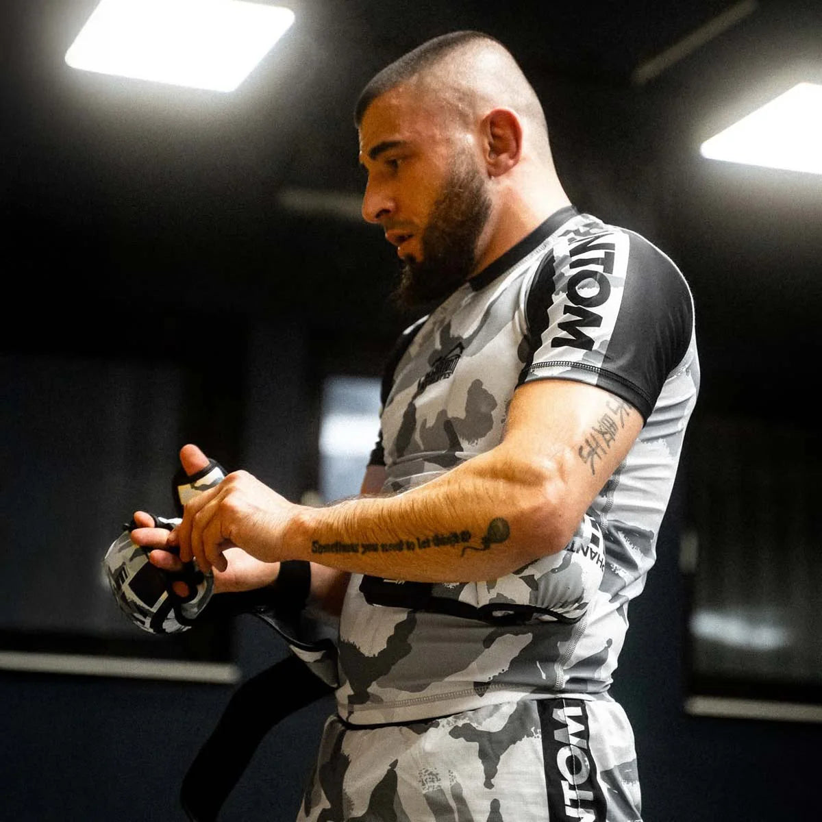 Phantom Athletics MMA Sparring Handschuhe APEX - Whiteout
