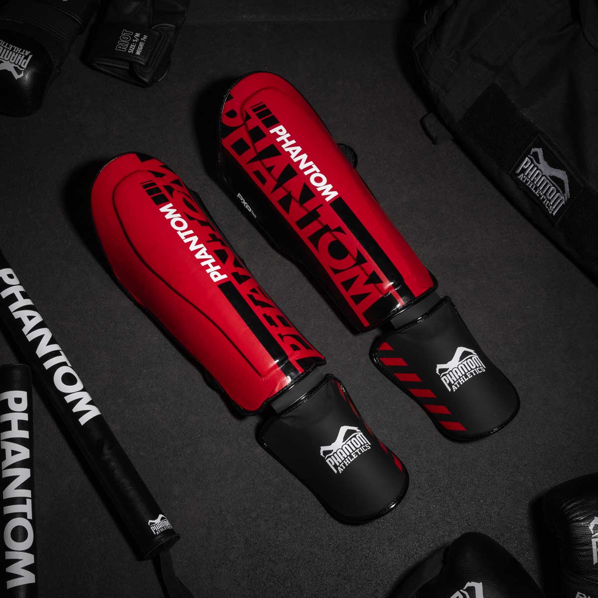 Phantom Athletics Schienbeinschutz APEX Striking - Rot