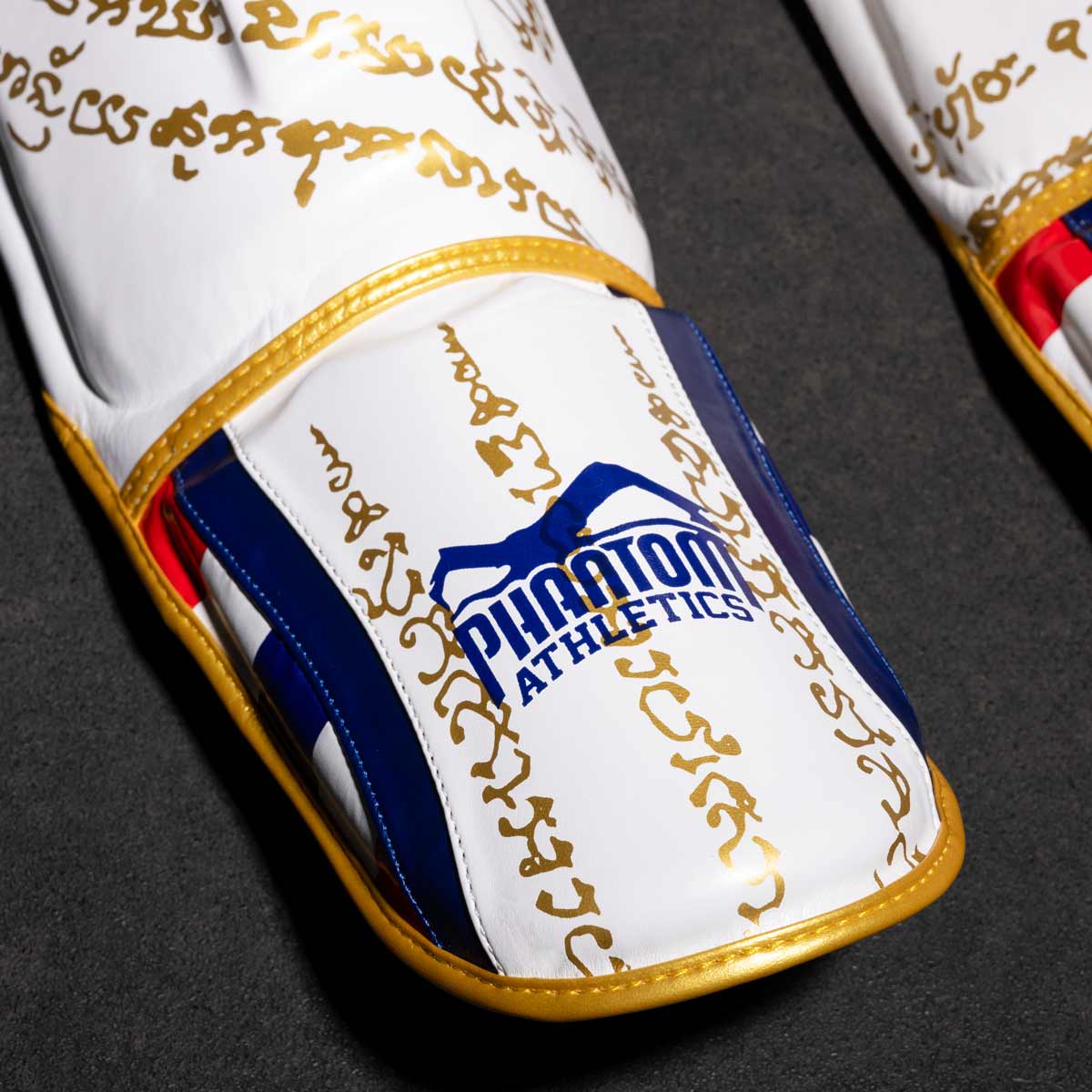 Phantom Athletics Schienbeinschutz Muay Thai Limited Edition - Weiss/Gold