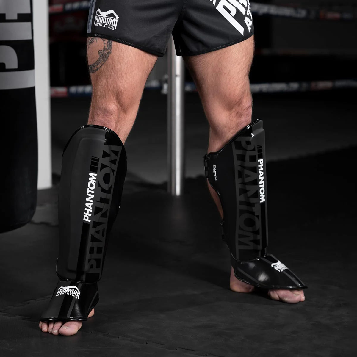 Phantom Athletics Schienbeinschutz APEX Striking - Schwarz