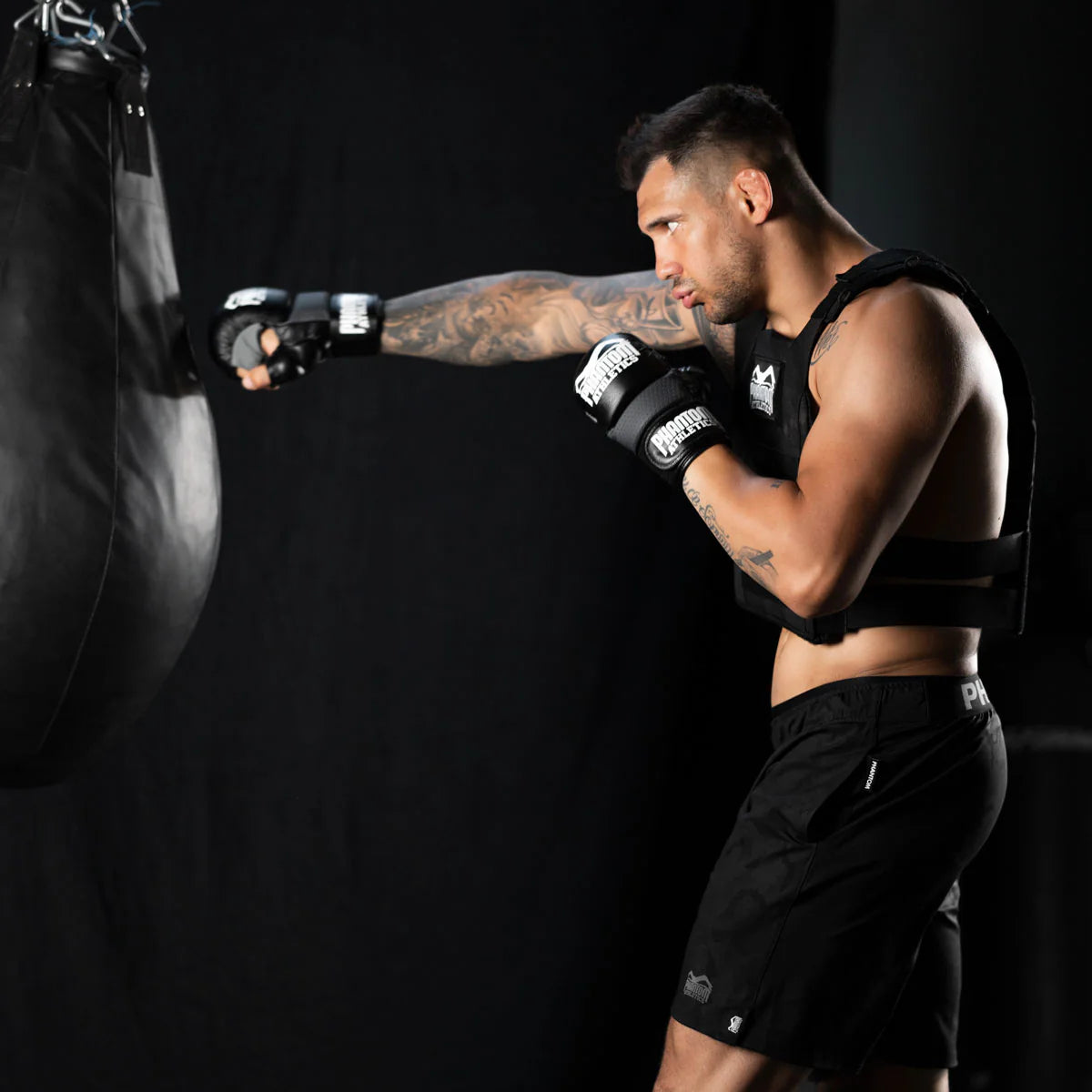 mma handschuhe für boxsack Phantom Athletics MMA Sparring Handschuhe RIOT – FIGHTWEAR