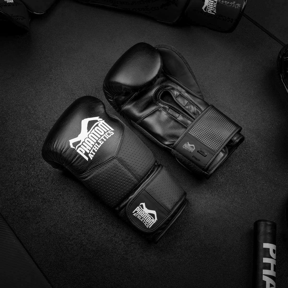 Phantom Athletics Boxhandschuhe RIOT Pro