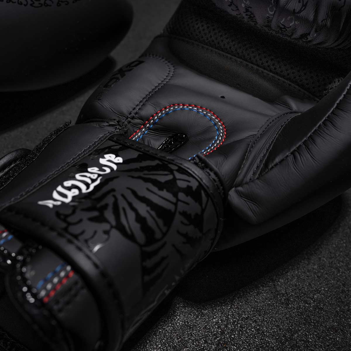 Phantom Athletics Boxhandschuhe Muay Thai - Schwarz