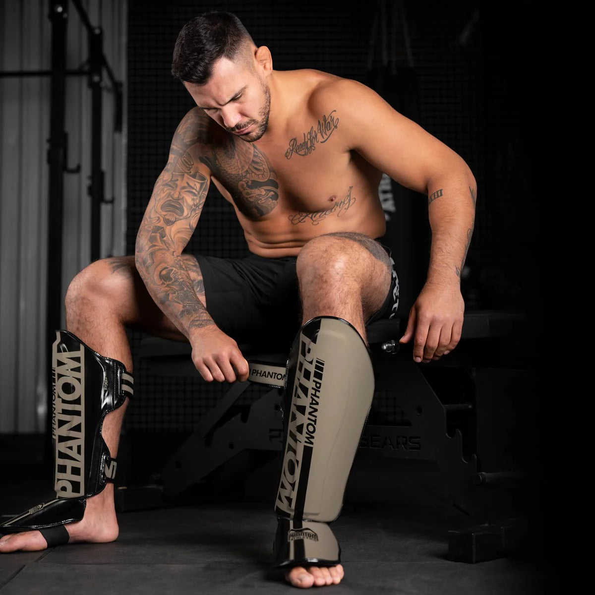 Phantom Athletics Schienbeinschutz APEX Striking - Sand