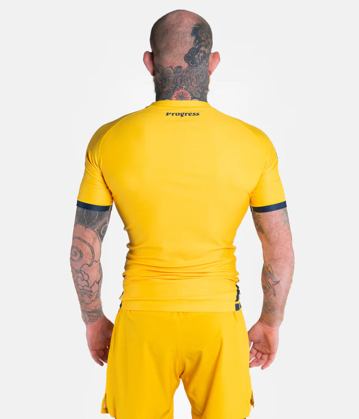 Progress Academy + Rashguard giallo