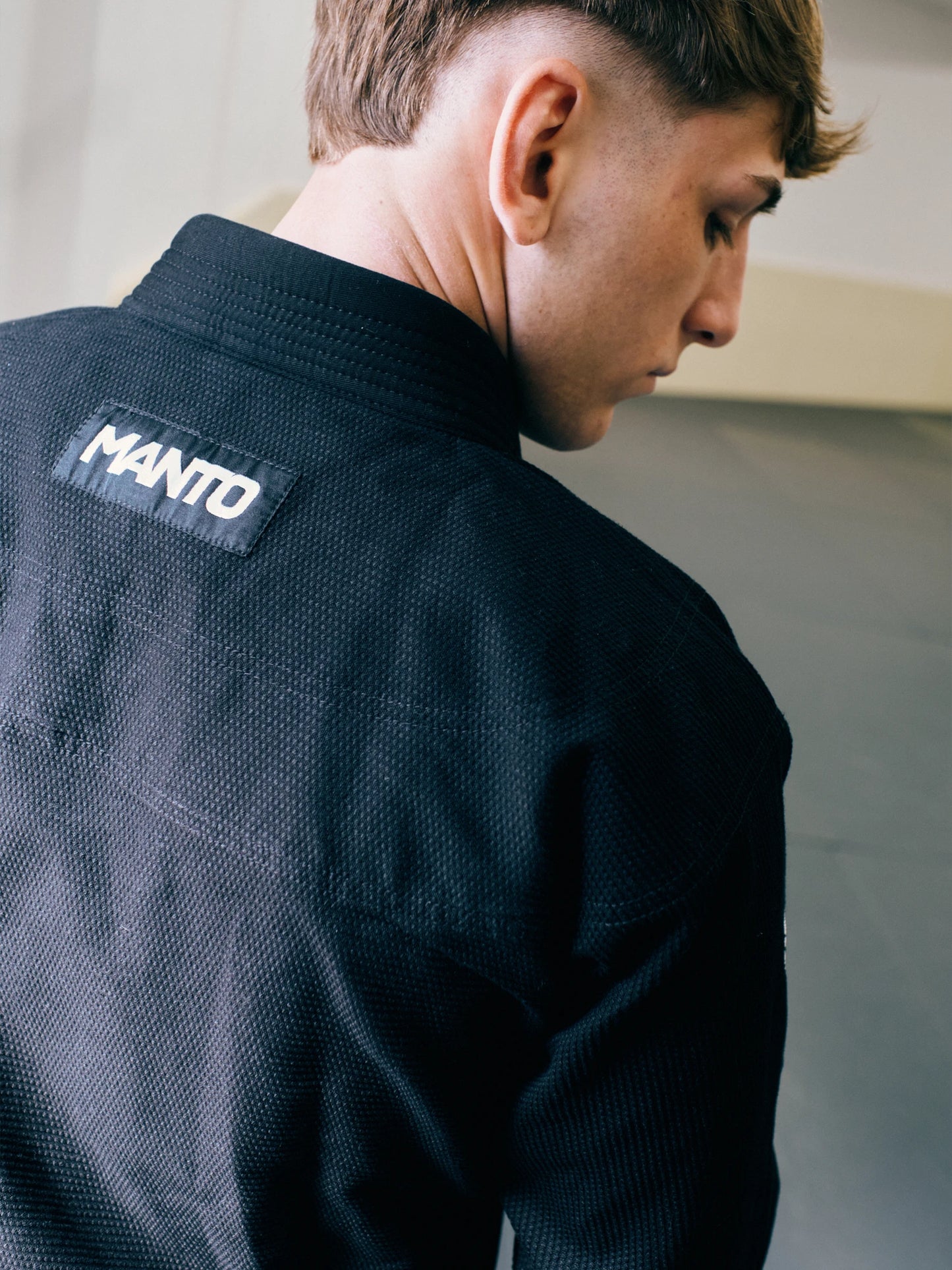MANTO "BASE 3.0" BJJ GI - Schwarz-Weiss