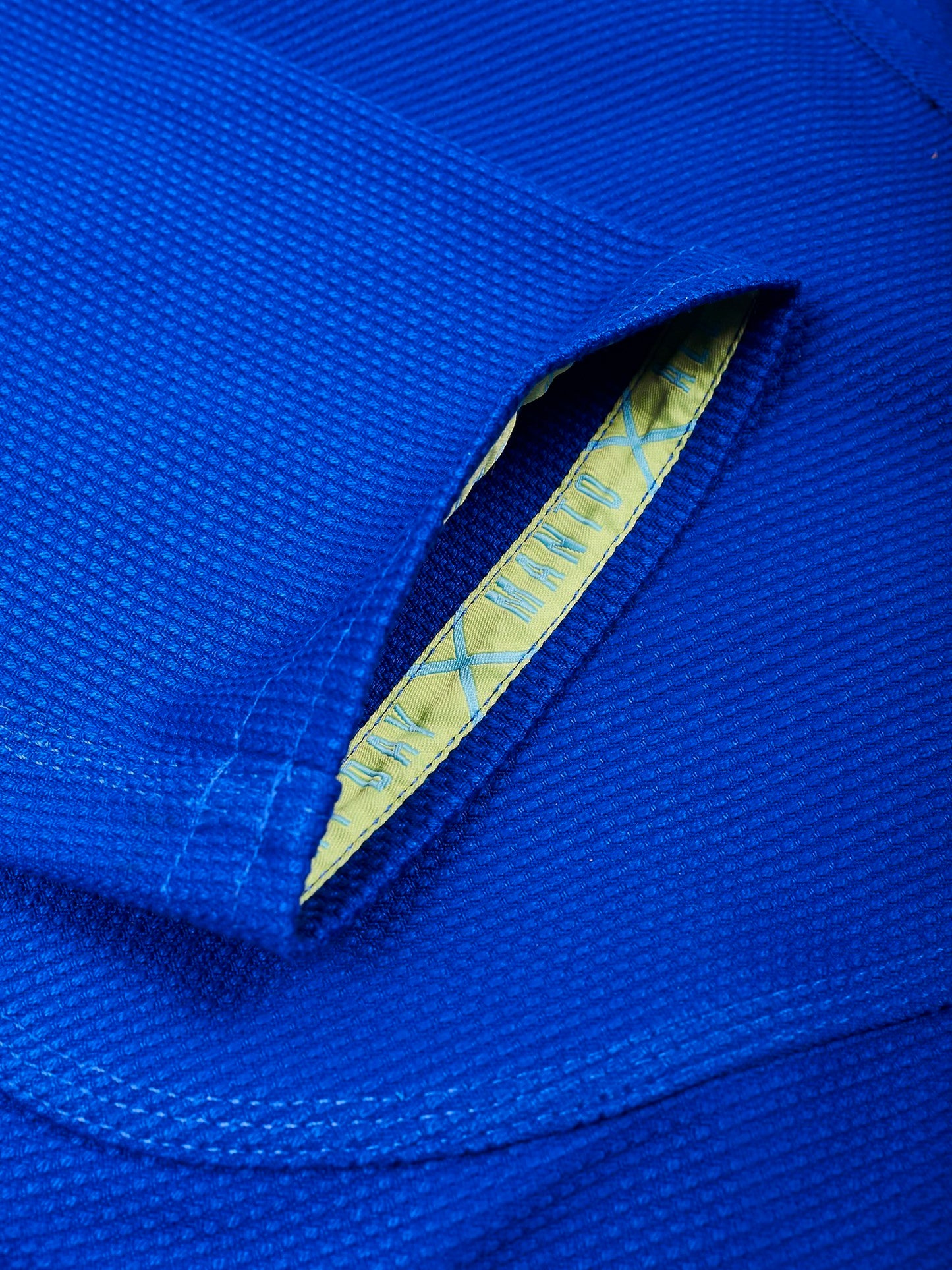 MANTO "X4" BJJ GI - Blu