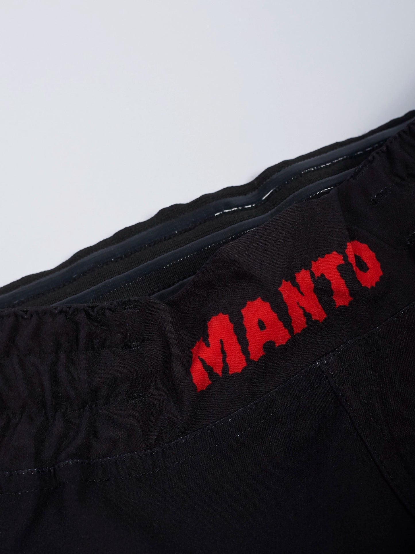 Pantaloncini da combattimento MANTO COBRA